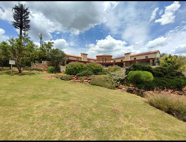 4 BEDROOM HOUSE FOR SALE IN ESTATE D' AFRIQUE